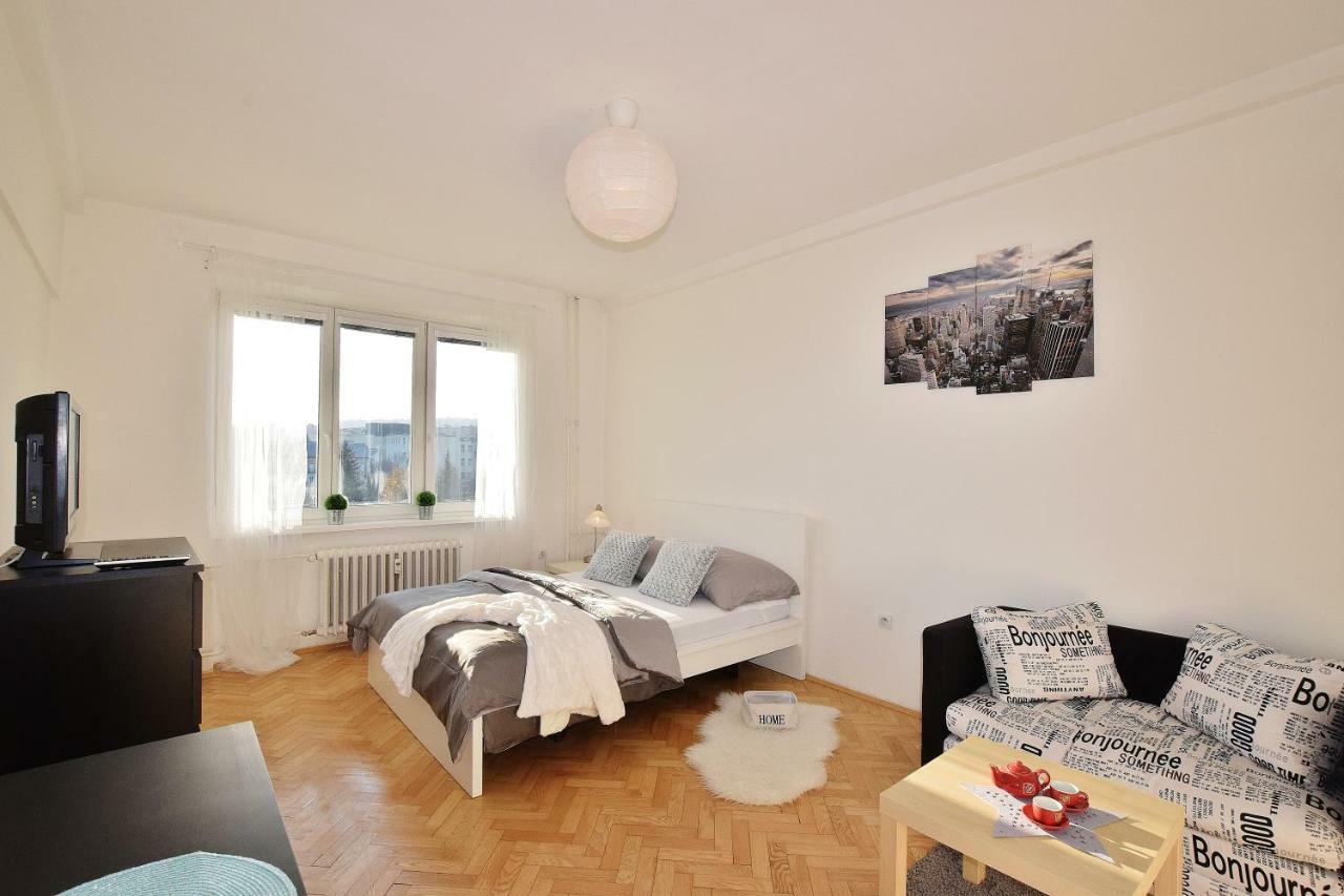 Apartment Porici Брно Экстерьер фото